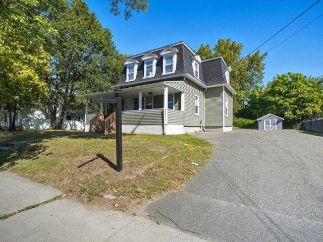 House for sale in Hampden, Massachusetts