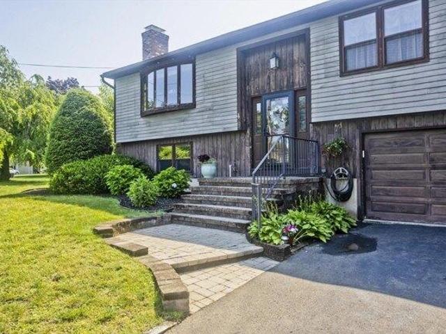 House for sale in Hampden, Massachusetts