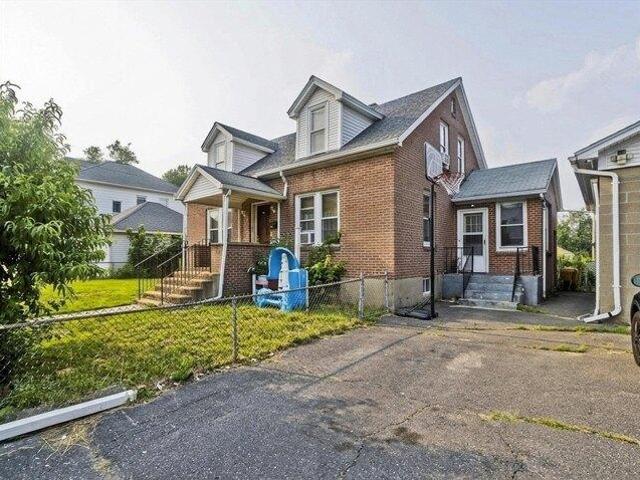 House for sale in Hampden, Massachusetts