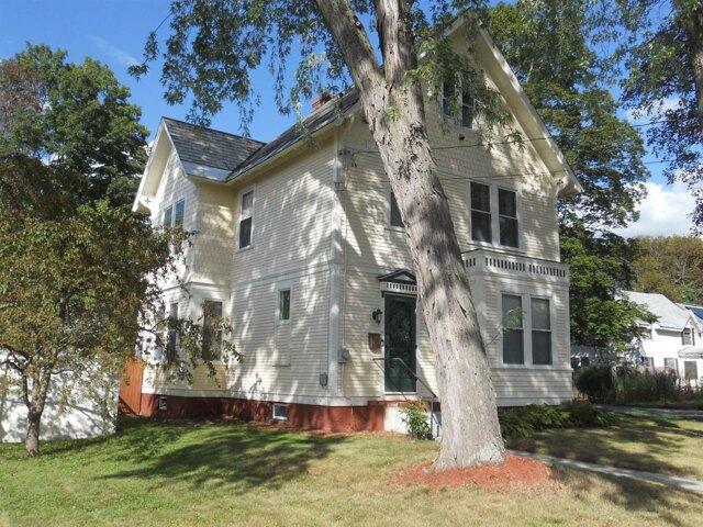 House for sale in New Hampshire
