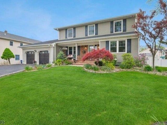 House for sale in Clark, New Jersey