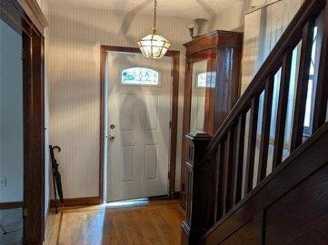 House for sale in Cliffside Park, New Jersey