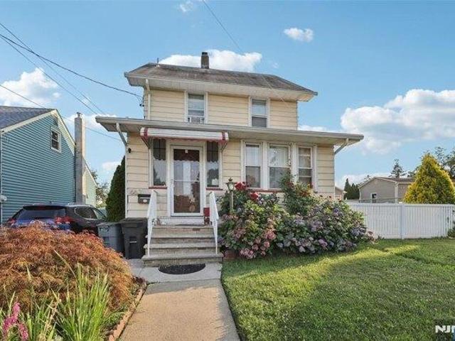 House for sale in Passaic, New Jersey