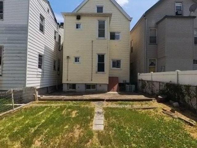 House for sale in Passaic, New Jersey