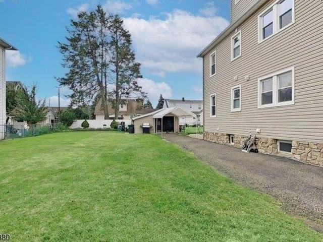 House for sale in Passaic, New Jersey