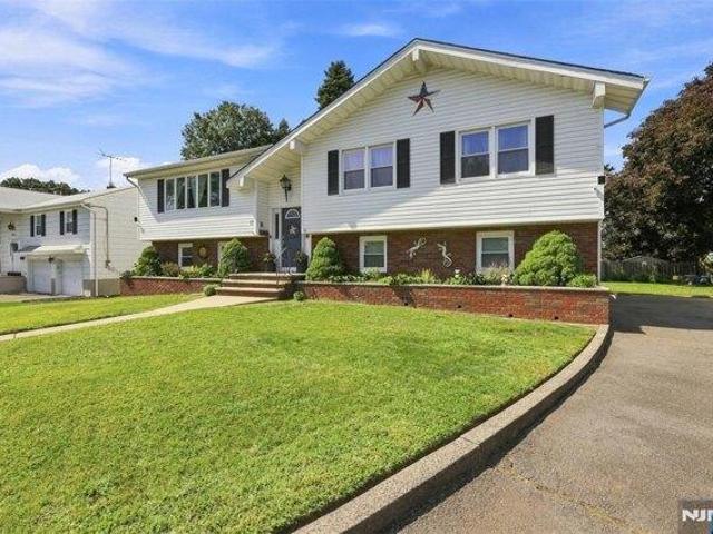 House for sale in Passaic, New Jersey