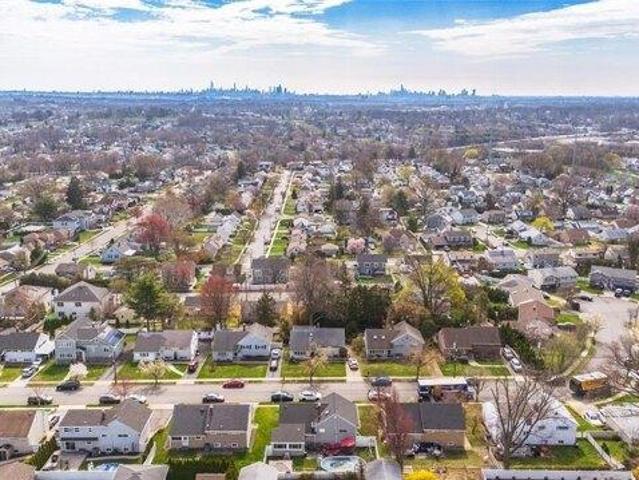 House for sale in Passaic, New Jersey