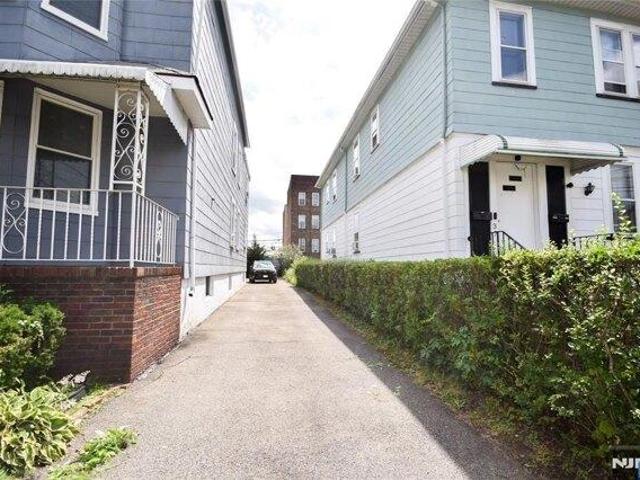 House for sale in Passaic, New Jersey