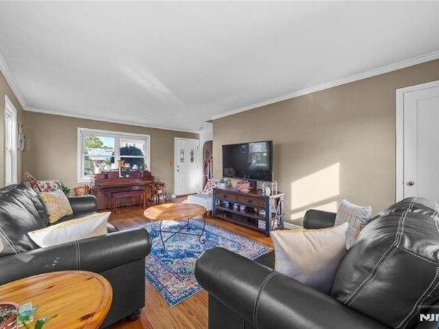 House for sale in Richfield, Clifton