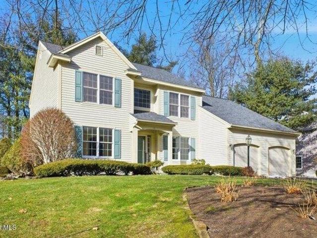House for sale in Saratoga, New York