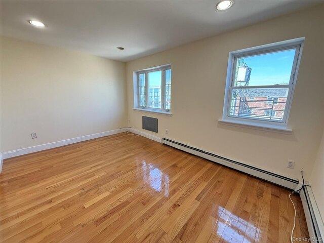 House for sale in Queens, Arverne