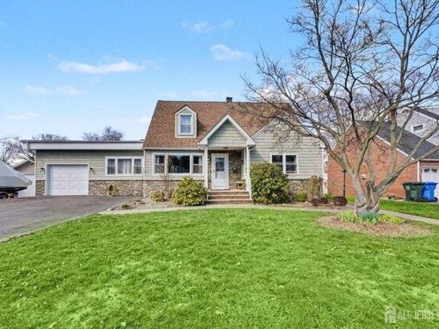 House for sale in Avenel, New Jersey