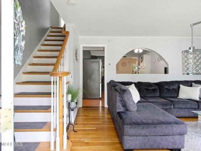 House for sale in Avenel, New Jersey