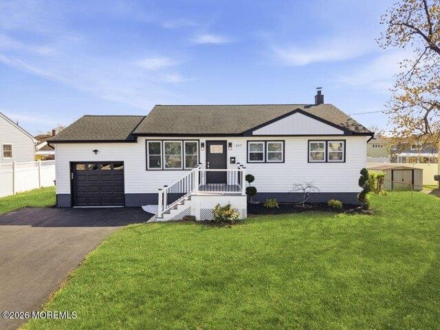 House for sale in Avenel, New Jersey