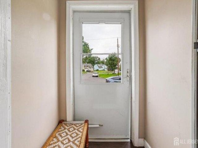 House for sale in Avenel, New Jersey