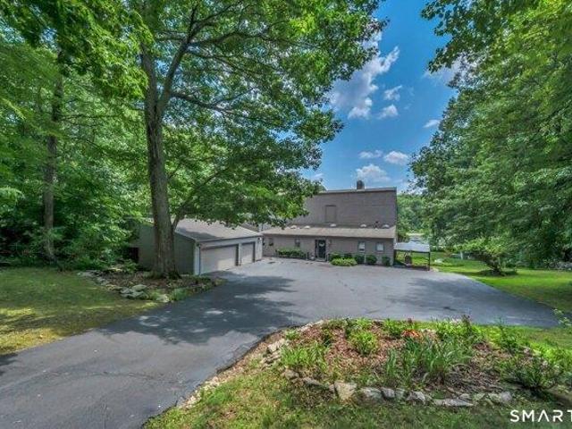 House for sale in Columbia, Connecticut