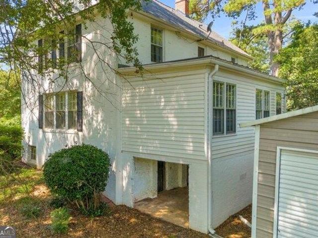 House for sale in Commerce, Georgia
