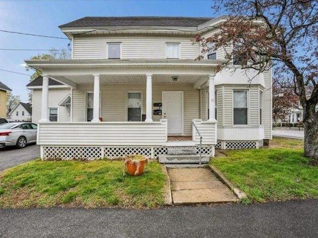House for sale in New Hampshire