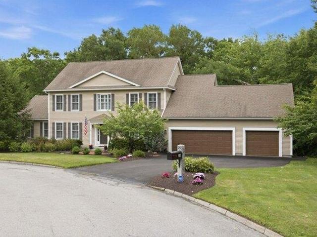 House for sale in New Hampshire
