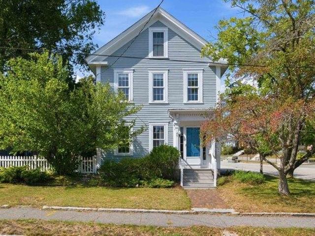 House for sale in West End, Concord