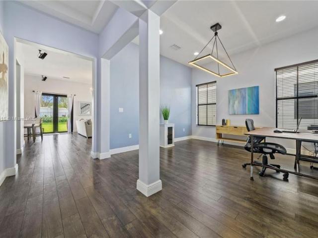House for sale in Cooper City, Florida