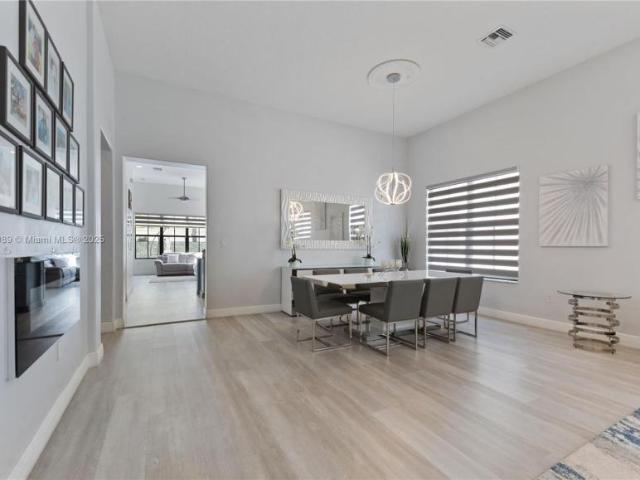 House for sale in Cooper City, Florida