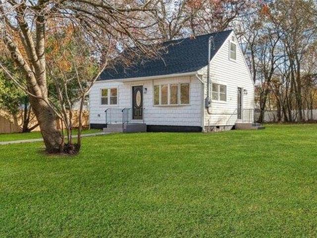 House for sale in Centereach, New York