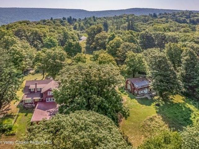 House for sale in Accord, New York