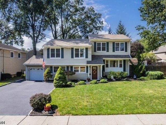 House for sale in Cranford, New Jersey