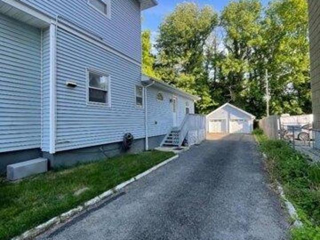 House for sale in Cranford, New Jersey
