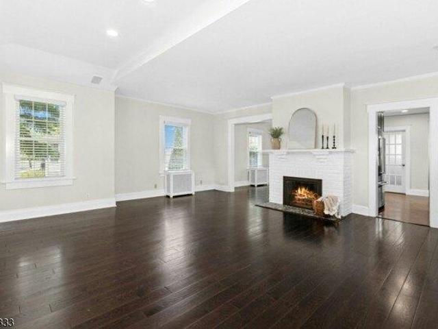 House for sale in Cranford, New Jersey
