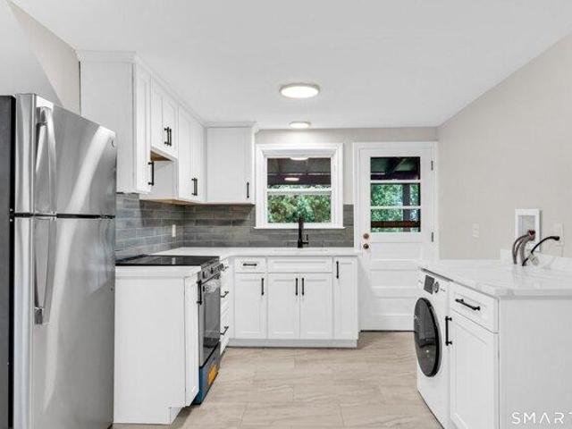 House for sale in Cromwell, Connecticut