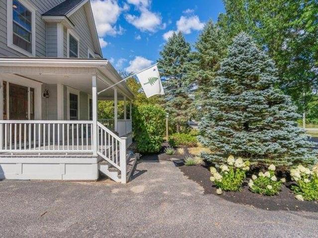 House for sale in Cumberland Center, Maine