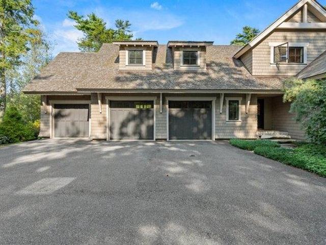 House for sale in Cumberland Center, Maine