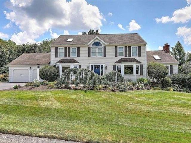 House for sale in Cumberland, Rhode Island