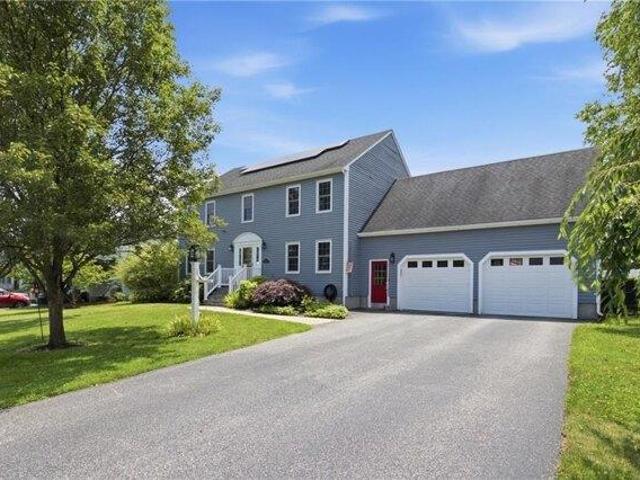 House for sale in Cumberland, Rhode Island