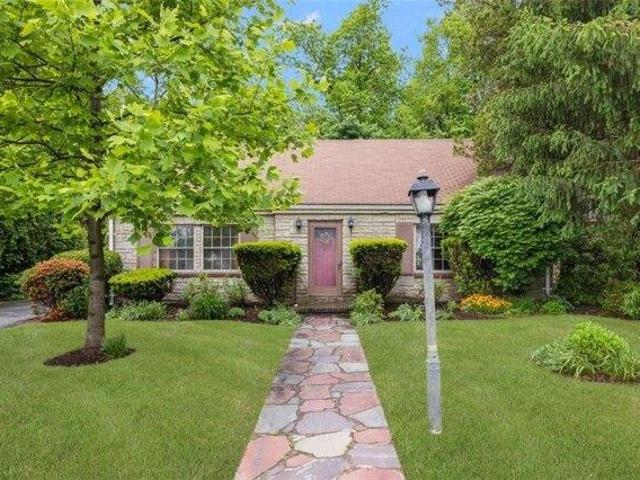 House for sale in Cumberland, Rhode Island