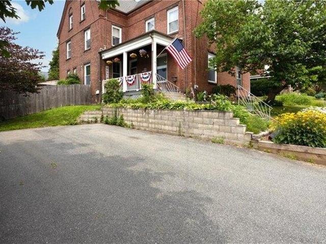 House for sale in Cumberland, Rhode Island