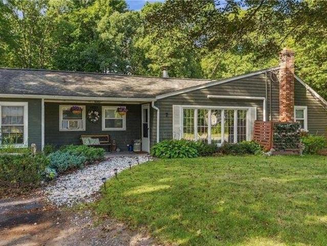 House for sale in Cumberland, Providence County