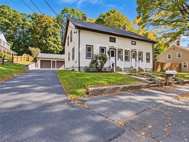 House for sale in Cumberland Hill, Cumberland