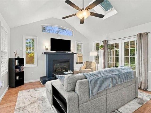 House for sale in Cumberland, Providence County
