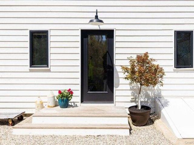House for sale in Argyle, New York