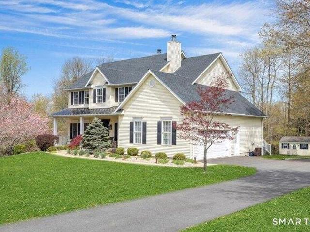 House for sale in Danbury, Connecticut