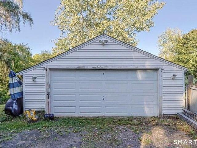 House for sale in Danbury, Western Connecticut Planning Region