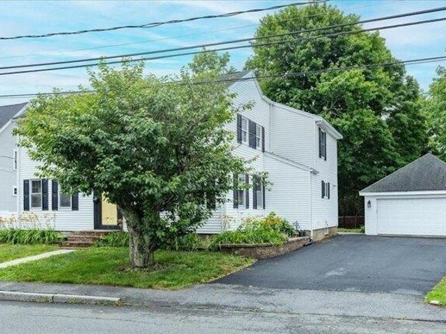 House for sale in Danvers, Massachusetts