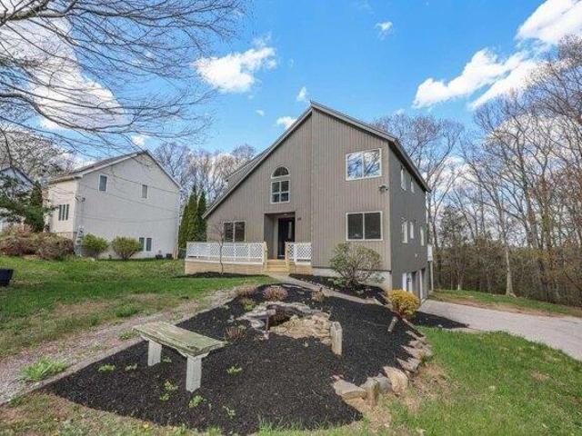 House for sale in New Hampshire
