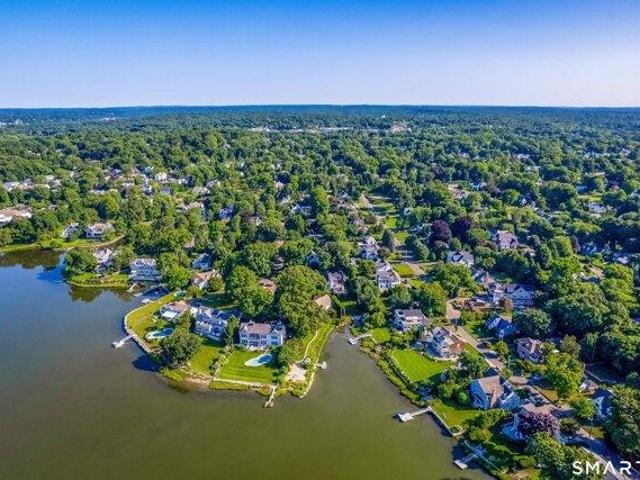 House for sale in Noroton, Darien