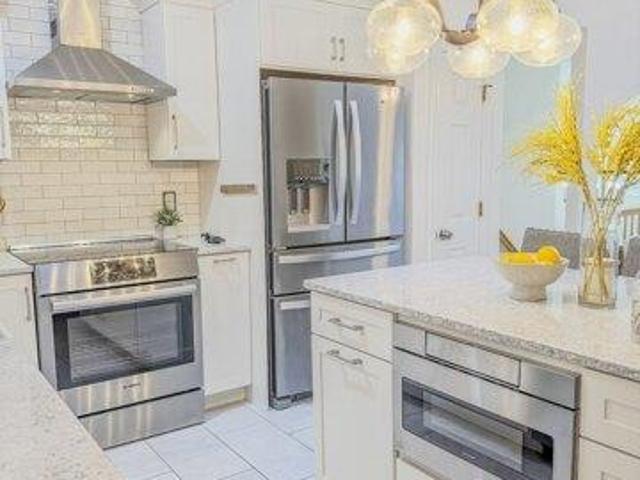 House for sale in Hixville, Dartmouth
