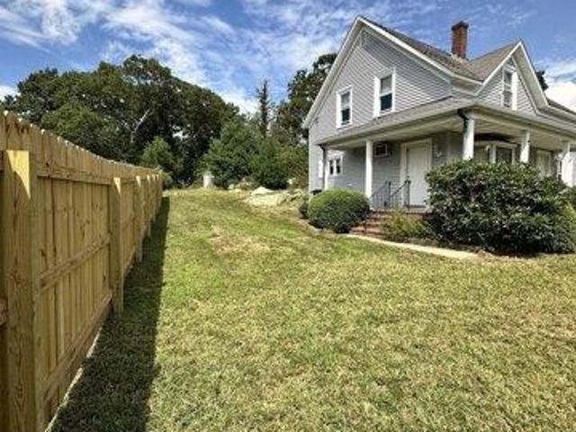 House for sale in Dartmouth, Bristol County