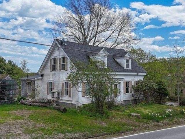 House for sale in Deer Isle, Maine